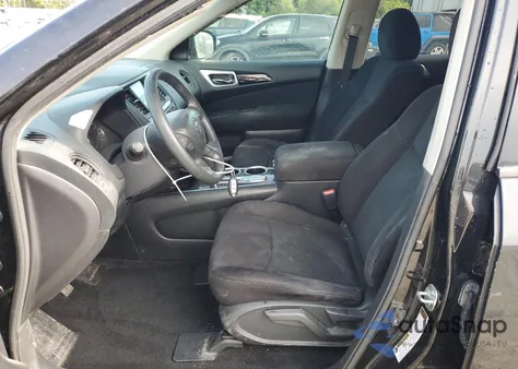 2016 Nissan Pathfinder S z USA, uszkodzony, nr VIN 5N1AR2MN2GC615178